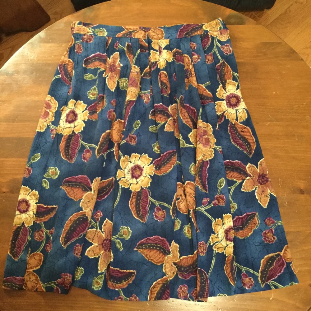 Alfred Dunner Navy Flower Skirt